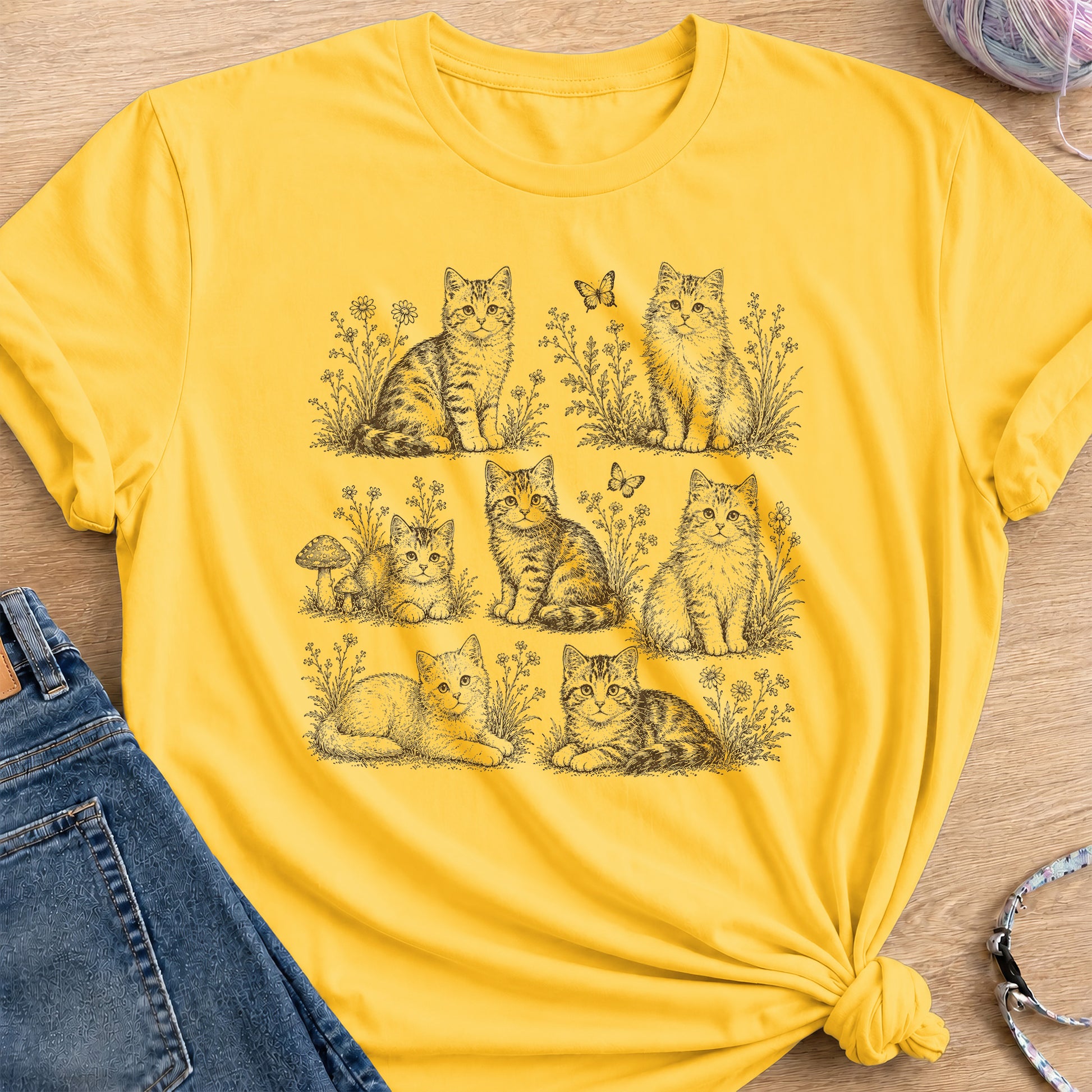 Vintage Garden T-Shirt — Daisy