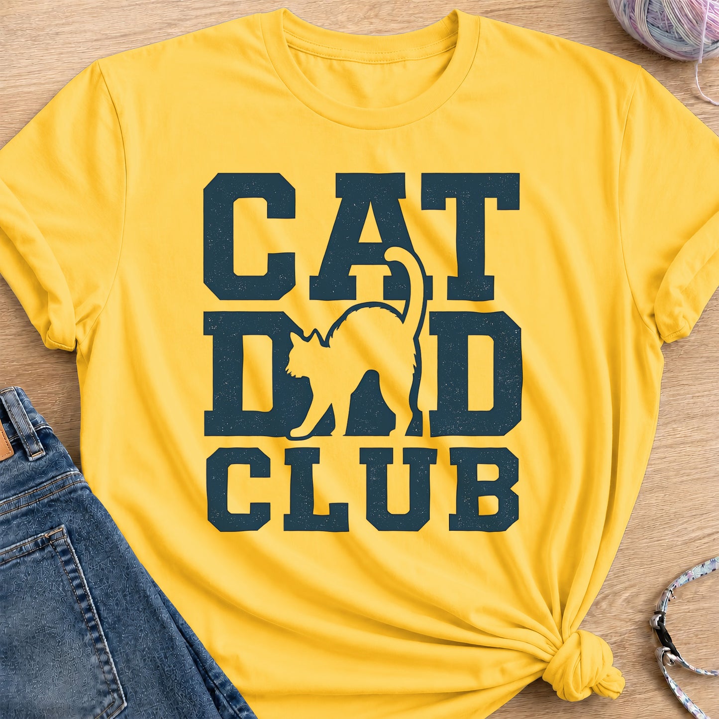 Dad Club T-Shirt — Daisy