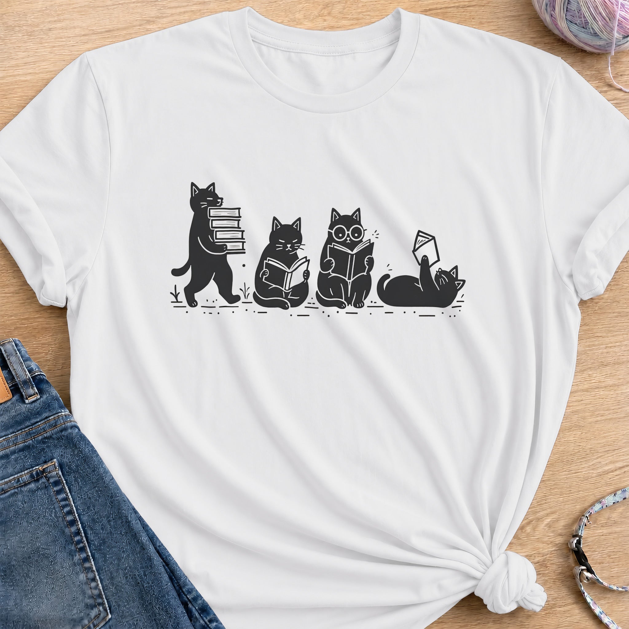 Readers T-Shirt — White