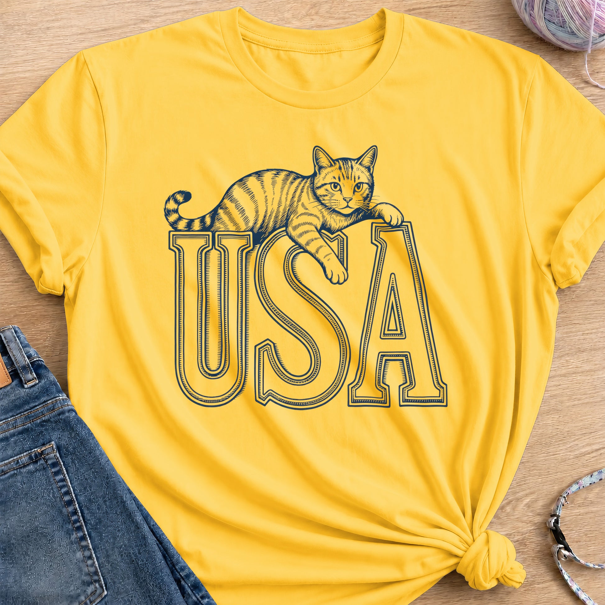 USA T-Shirt — Daisy