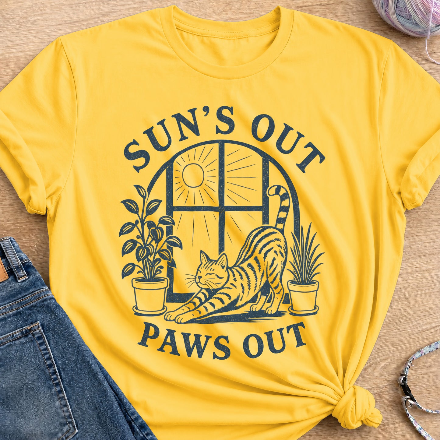 Sunshine T-Shirt — Daisy
