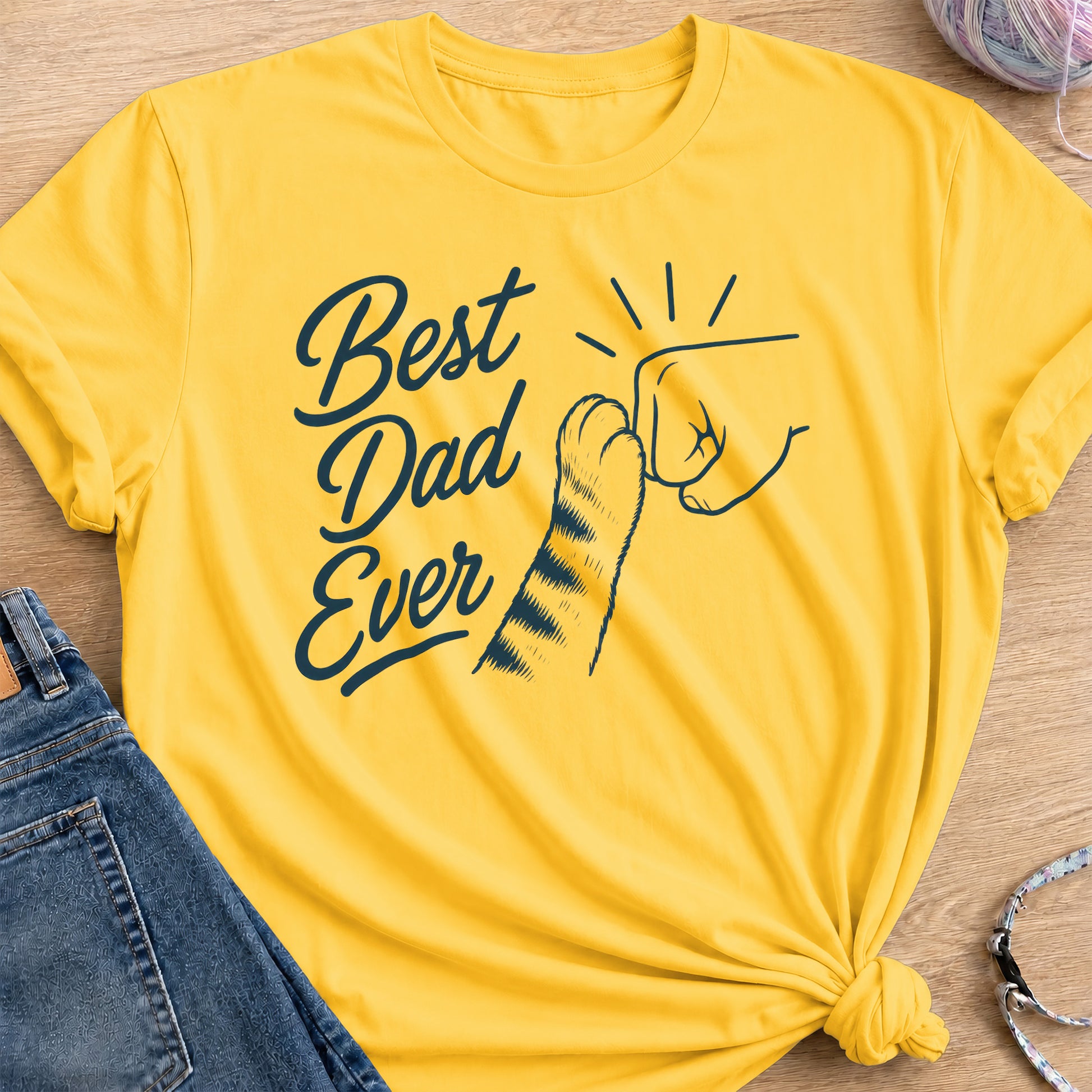 Best Dad T-Shirt — Daisy
