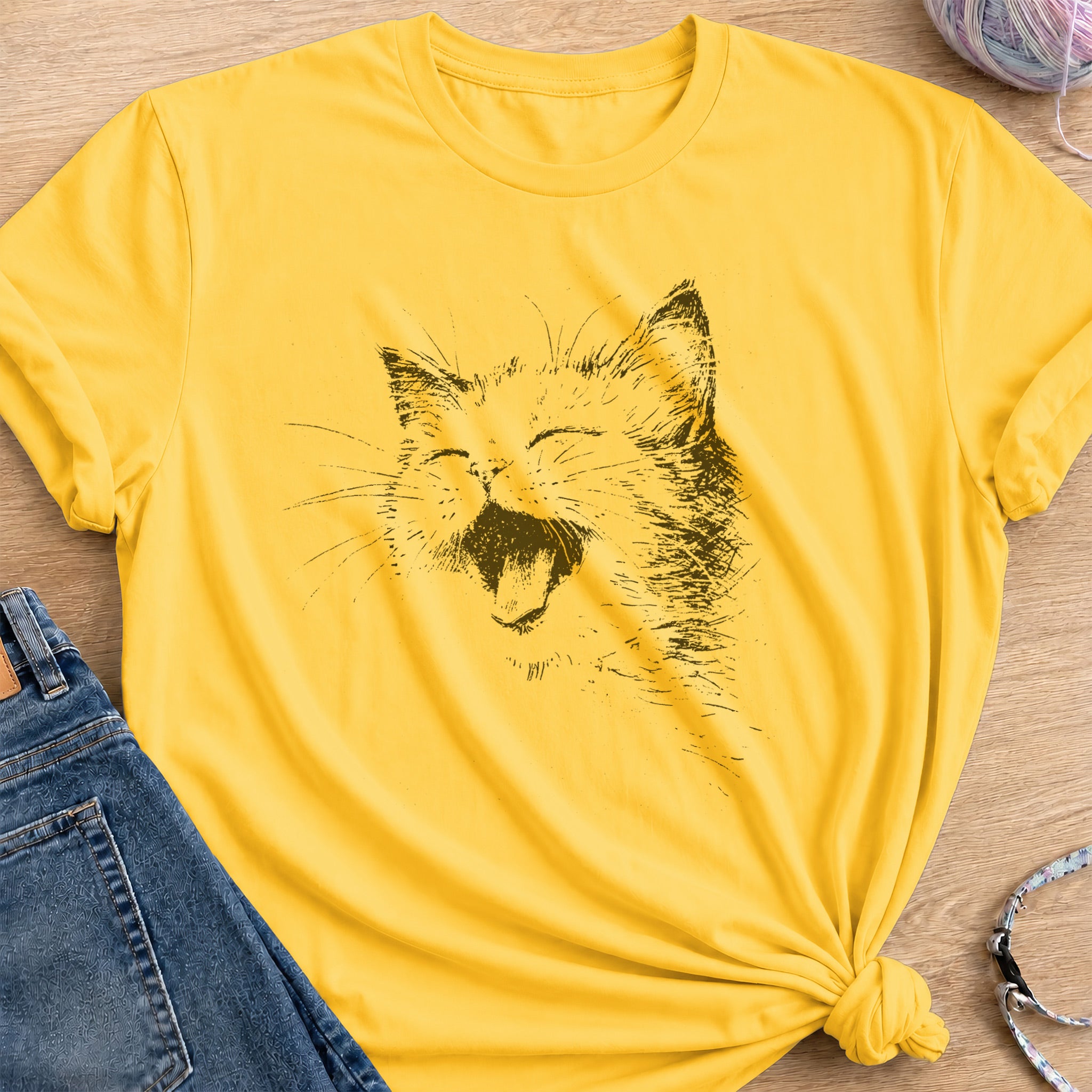 Big Smile T-Shirt — Daisy