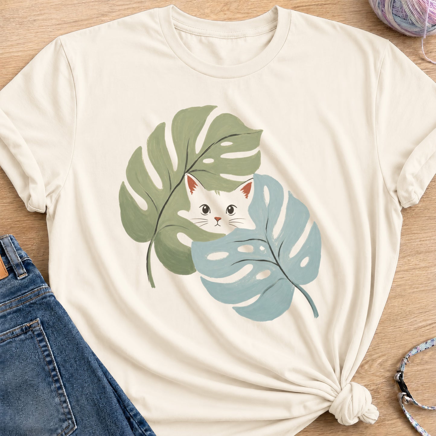Monstera T-Shirt — Natural