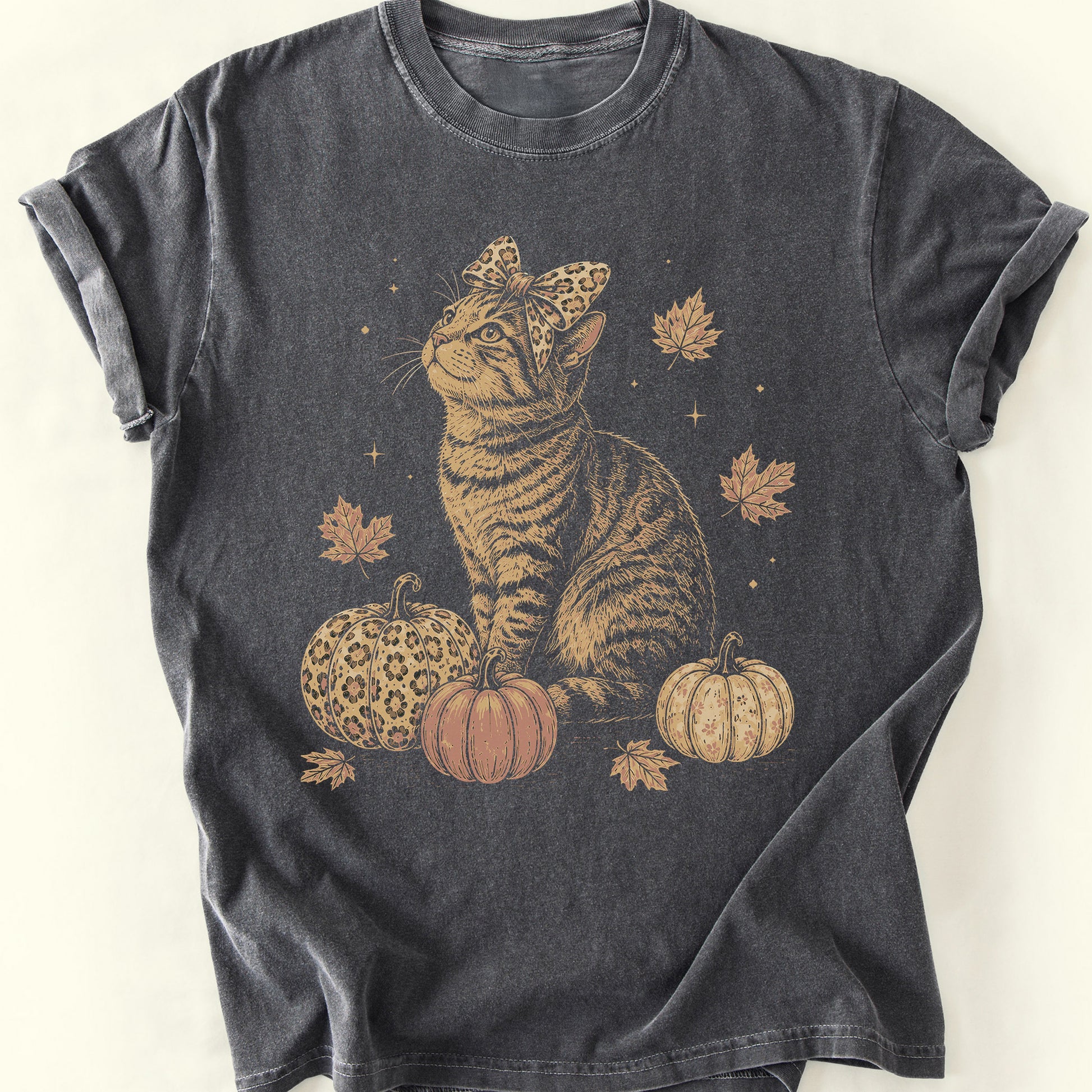 Autumn Kitty T-Shirt — Pepper